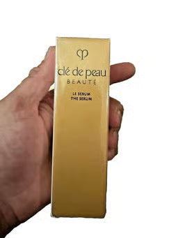 Clé de Peau Beauté Le Sérum – 50 mL / 1.6 oz – Full Size – New in Box (NIB)